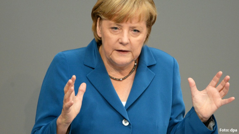 Bundeskanzlerin Angela Merkel bei der letzten Rede der Legislaturperiode im Deutschen Bundestag Bundeskanzlerin Angela Merkel bei der letzten Rede der Legislaturperiode im Deutschen Bundestag
