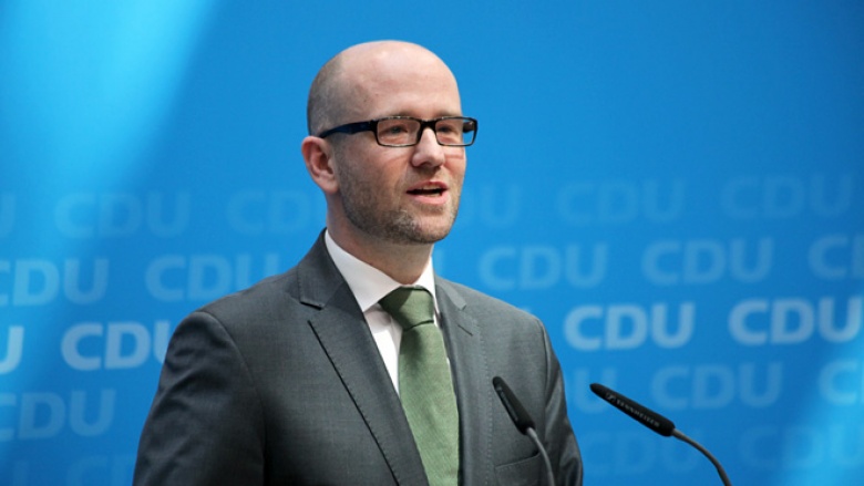 Pressekonferenz mit Peter Tauber Pressekonferenz mit Peter Tauber