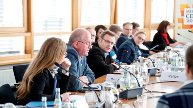 Sitzung der Parteireformkommission "Meine CDU 2017" am 14. April 2015
