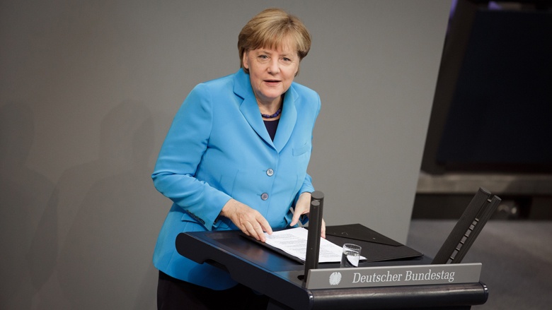 Angela Merkel in der Generaldebatte am 9. September 2015 im Deutschen Bundestag Angela Merkel in der Generaldebatte am 9. September 2015 im Deutschen Bundestag