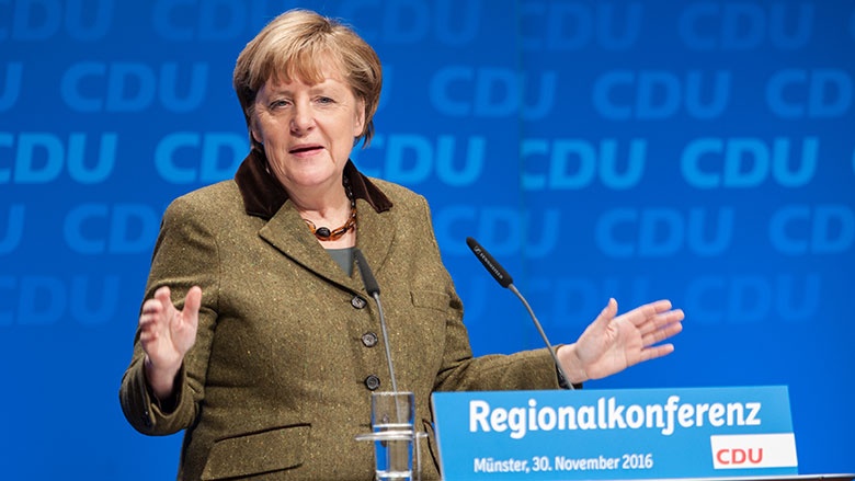Angela Merkel auf dem Podium der Regionalkonferenz in Münster Angela Merkel auf dem Podium der Regionalkonferenz in Münster