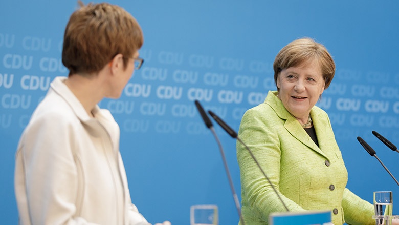 Angela Merkel und Annegret Kramp-Karrenbauer Angela Merkel und Annegret Kramp-Karrenbauer