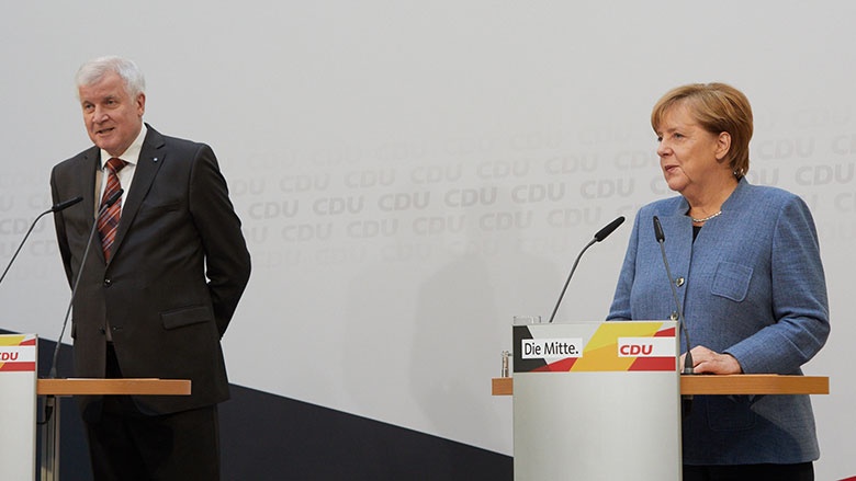 Horst Seehofer und Angela Merkel bei der gemeinsamen Pressekonferenz in Berlin