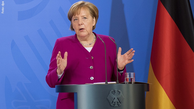 Angela Merkel bei der Regierungsklausur in Schloss Meseberg Angela Merkel bei der Regierungsklausur in Schloss Meseberg