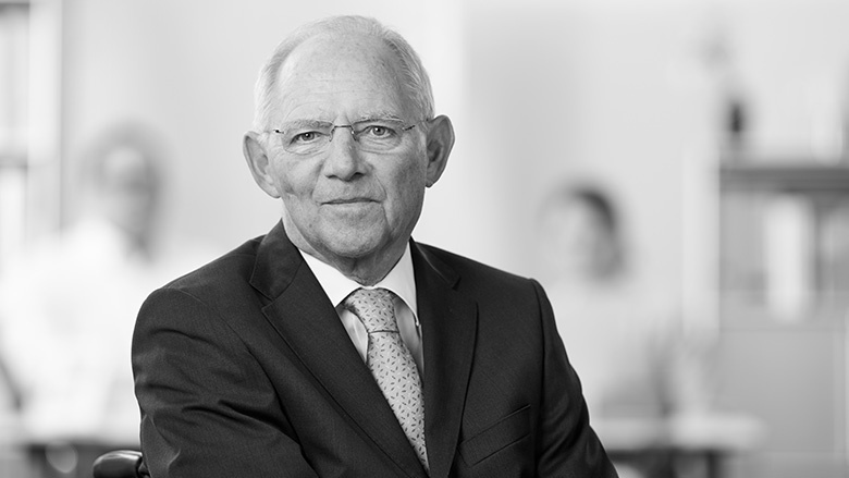 Dr. Wolfgang Schäuble Dr. Wolfgang Schäuble
