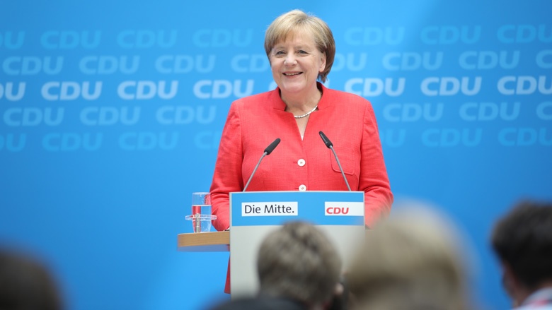 Das Bild zeigt: CDU-Vorsitzende Angela Merkel auf einer Pressekonferenz