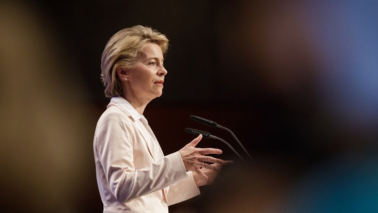 Verteidigungsministerin Ursula von der Leyen Auf dem Bild sieht man Verteidigungsministerin Ursula von der Leyen