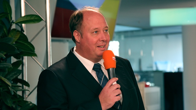 Kanzleramtsminister Helge Braun beim CDU Live im TV-Studio Auf dem Bild sieht man Kanzleramtsminister Helge Braun beim CDU Live im TV-Studio