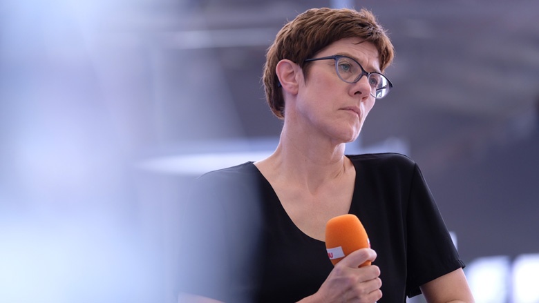 CDU-Generalsekretärin Annegret Kramp-Karrenbauer auf Zuhör-Tour in Verden