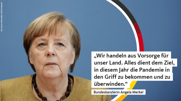 Bundeskanzlerin Angela Merkel während der Pressekonferenz zur aktuellen Corona-Lage aus Berlin